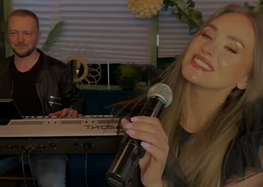 Vreau Sa Am Steaua Mea – Mai Frumoasa – Cover Laura Stoica