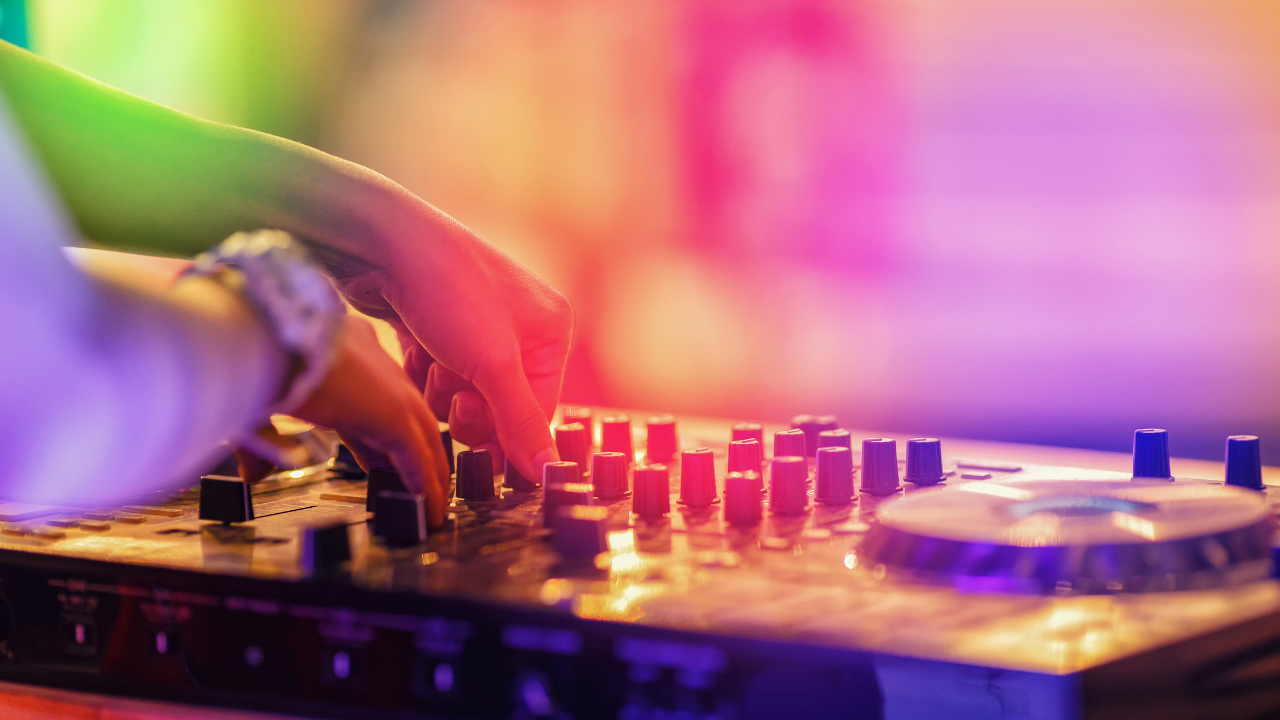 Trupa-Evenimente-Live-DJ